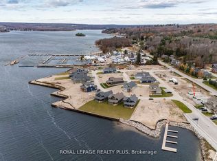 17 Quarry Rd, Penetanguishene, ON L9M1E7