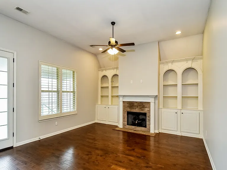 430 Hidden Meadows Cv — Photo 3