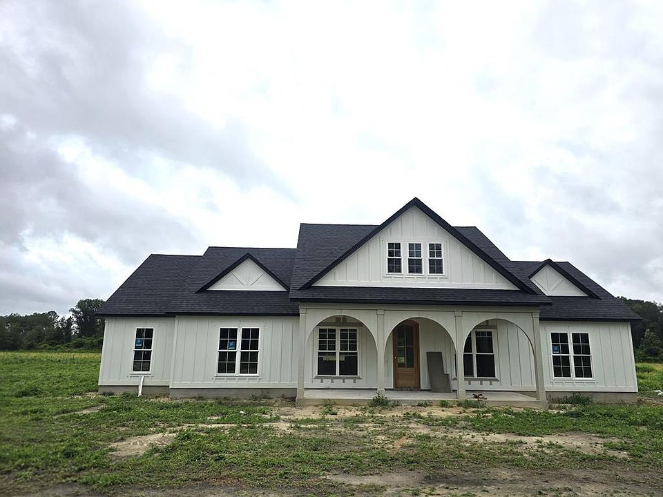 1st image of 456 Patten Watson Rd
