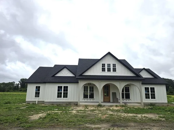 456 Patten Watson Rd, Nashville, GA 31639