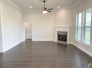 4662 Trial Dr, Addis, LA 70710