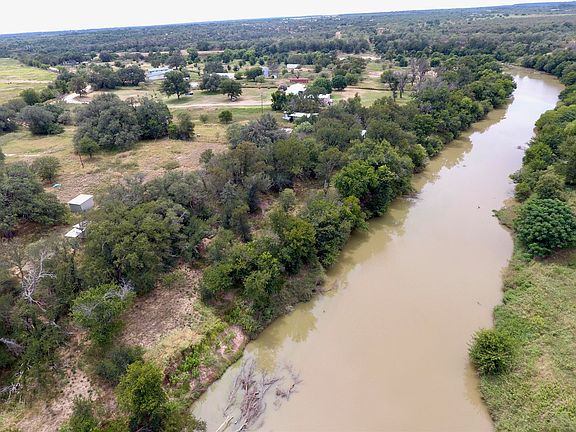 4th image of 392 County Road 433