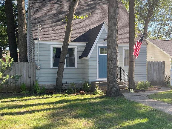 2nd image of 167 E Lincoln Ave