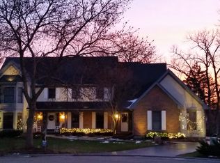 659 New Bridge Ct, Barrington, IL 60010