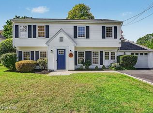 39 Sunshine Ave, Riverside, CT 06878