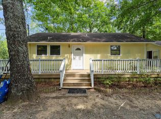 562 Range Rd, Gurley, AL 35748