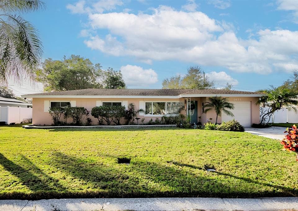1st image of 1473 CROYDON DRIVE