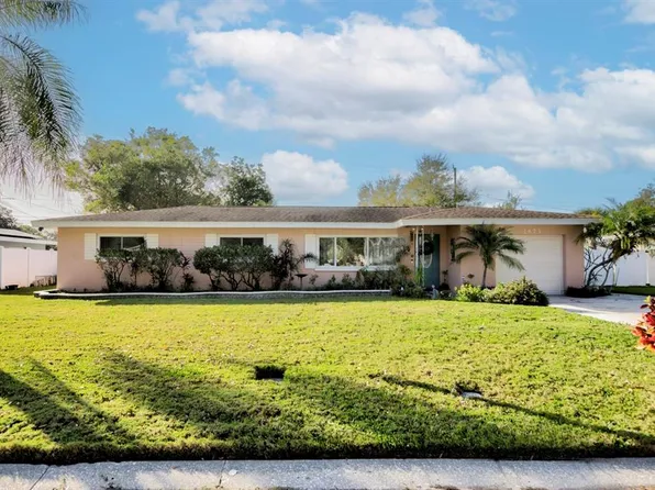 1473 Croydon Dr, Clearwater, FL 33756