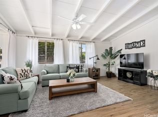 94-561 Kahuanani St, Waipahu, HI 96797