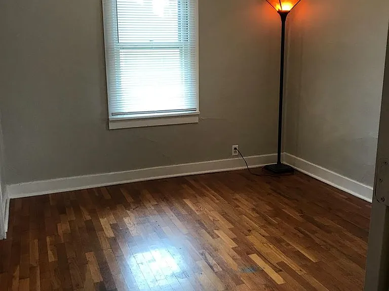 1228 SW Lane St — Photo 6