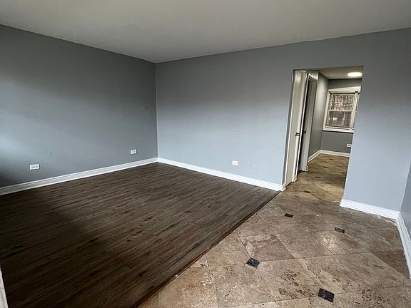 2nd image of 7044 S Cornell Ave APT 1B