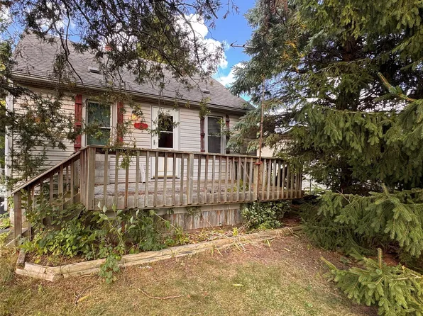 1165 Vinewood St, Auburn Hills, MI 48326