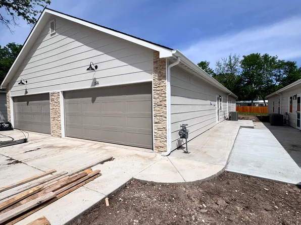 1204 W 6th Ave, El Dorado, KS 67042
