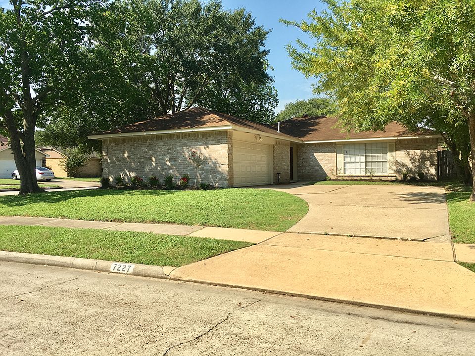 1st image of 7227 Sonnet Glen Ln