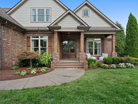 3rd image of 2018 Fairhaven Ln