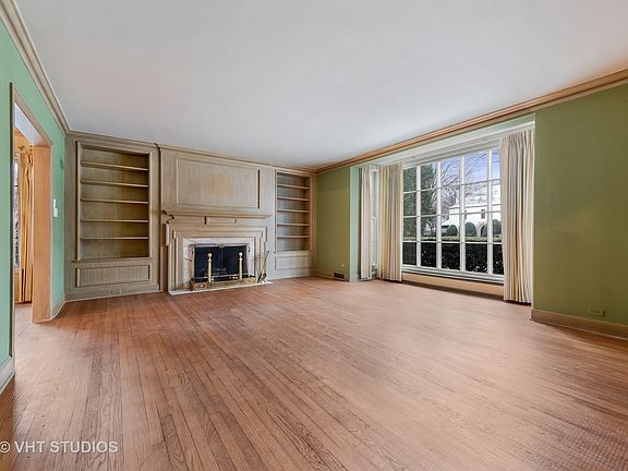 3rd image of 9509 Lawndale Ave