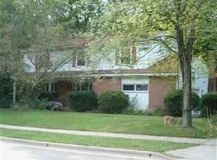 1219 Winhurst Dr, Akron, OH