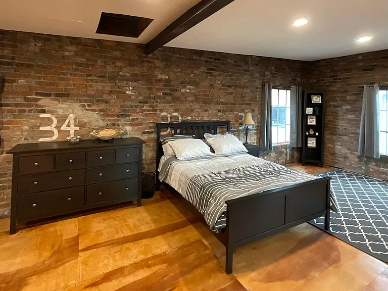 4813 Vine St #4 — Photo 7