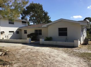 2655 N Beach Rd, Englewood, FL 34223