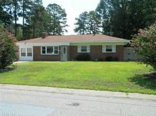 105 Ridgewood Ct, Chesapeake, VA 23325