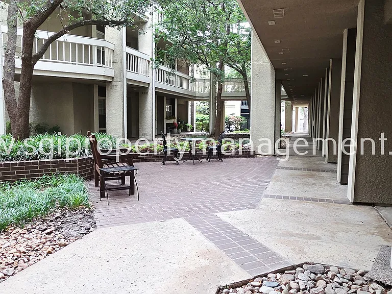 5310 Keller Springs Rd — Photo 21