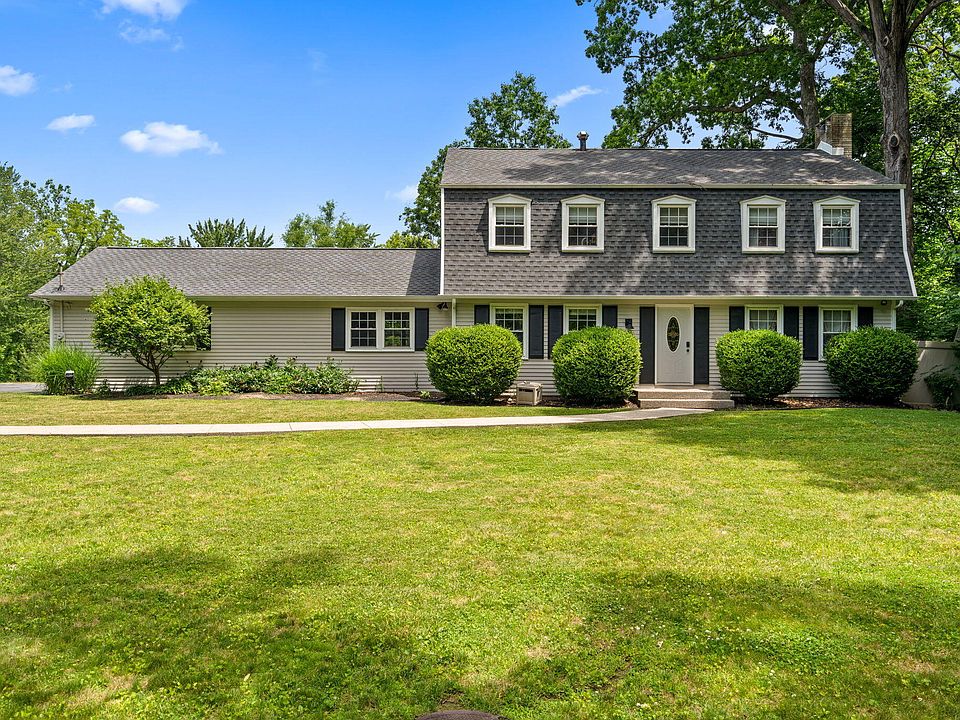1st image of 1695 Starwood Dr