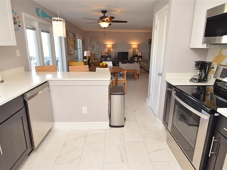 5245 Coquina Key Dr SE #D — Photo 13