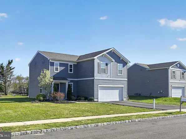 3 Eisenhower Dr, Bridgeton, NJ 08302