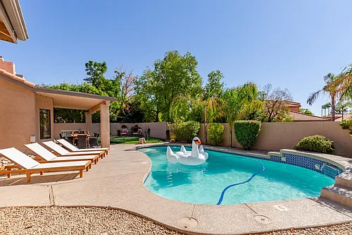 5821 E Aire Libre Ave Photo 1