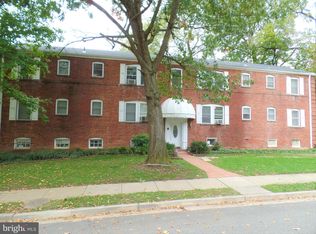 1400 N Kenilworth St APT 4, Arlington, VA 22205