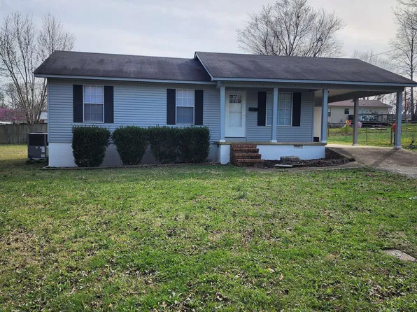 170 Union Camp Dr, Savannah, TN 38372