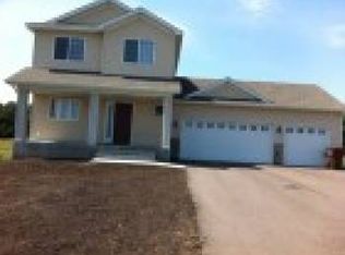 19074 Ivanhoe Dr NW, Elk River, MN 55330