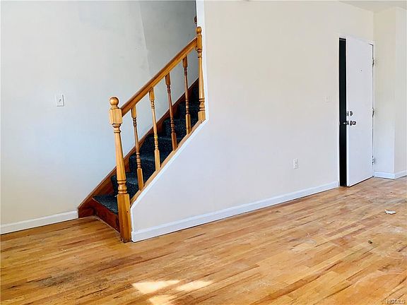 2nd image of 729 E 223rd St