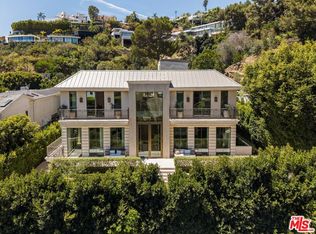1395 N Doheny Dr, Los Angeles, CA 90069