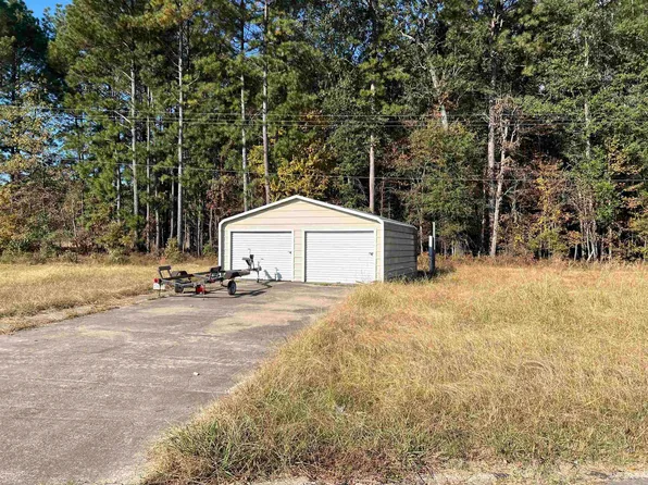 201 N Glenn Oak Dr, Benton, AR 72015