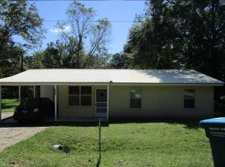 20897 NE Magnolia St, Blountstown, FL 32424