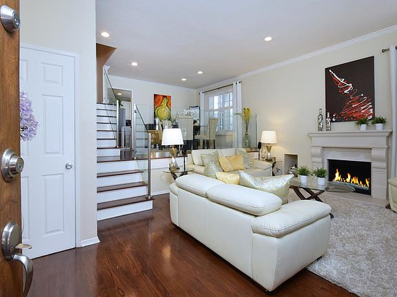 5th image of 4348 Coldwater Canyon Ave APT A