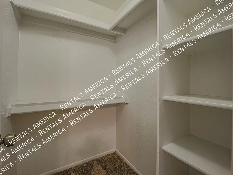 317 W Hononegh Dr #5 — Photo 17