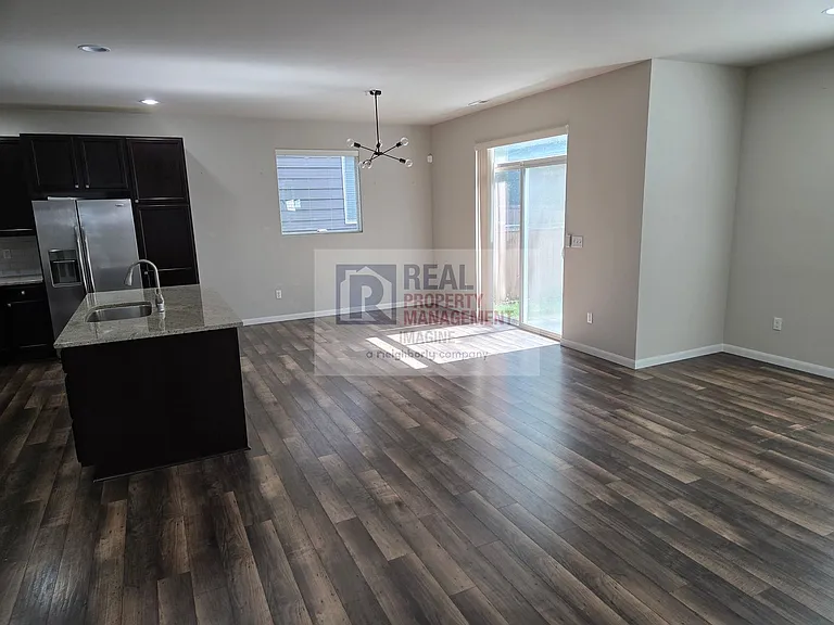 3966 Campus Willows Loop NE — Photo 4