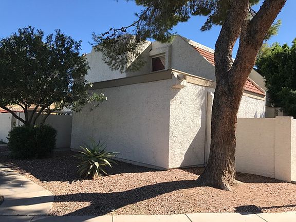 3rd image of 1342 W Emerald Ave Unit 238