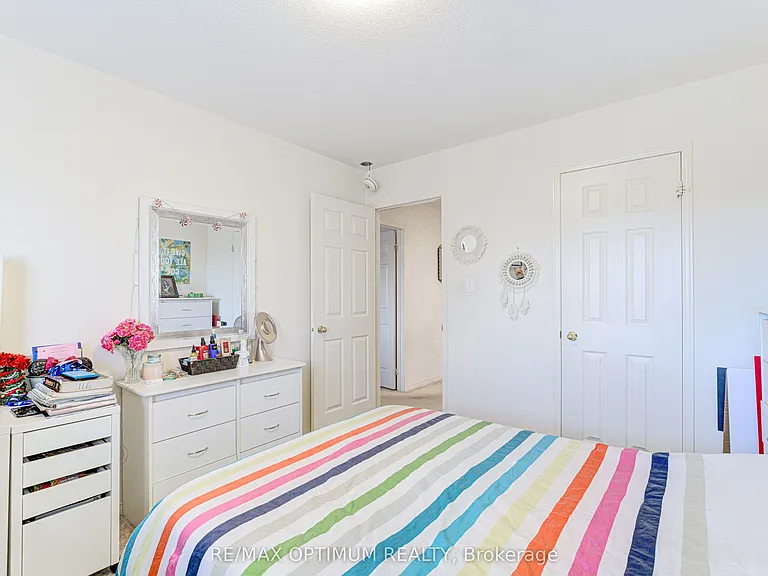 77 Personna Cir — Photo 29