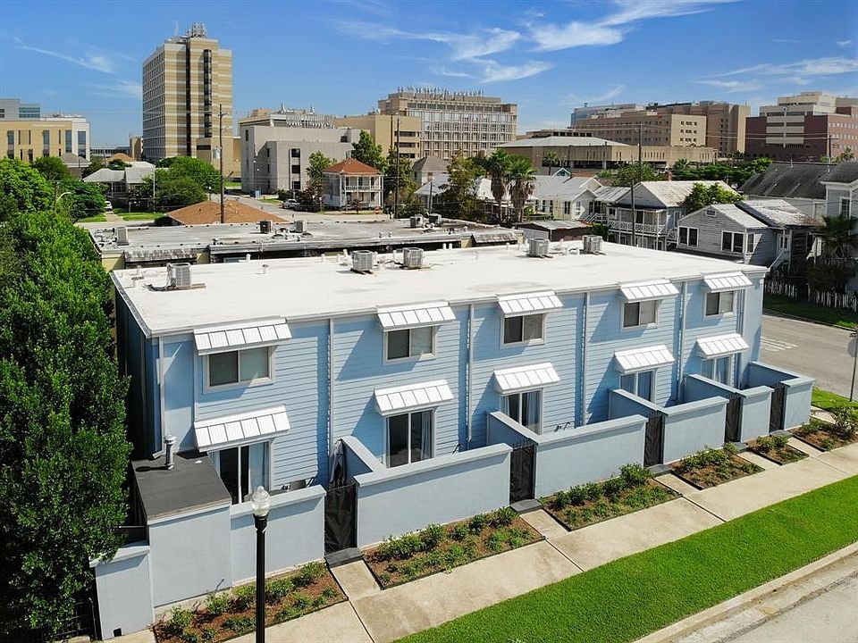 1st image of 11 11th St #11