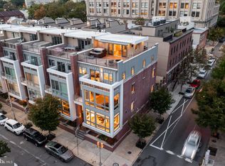 2101 Race St, Philadelphia, PA 19103