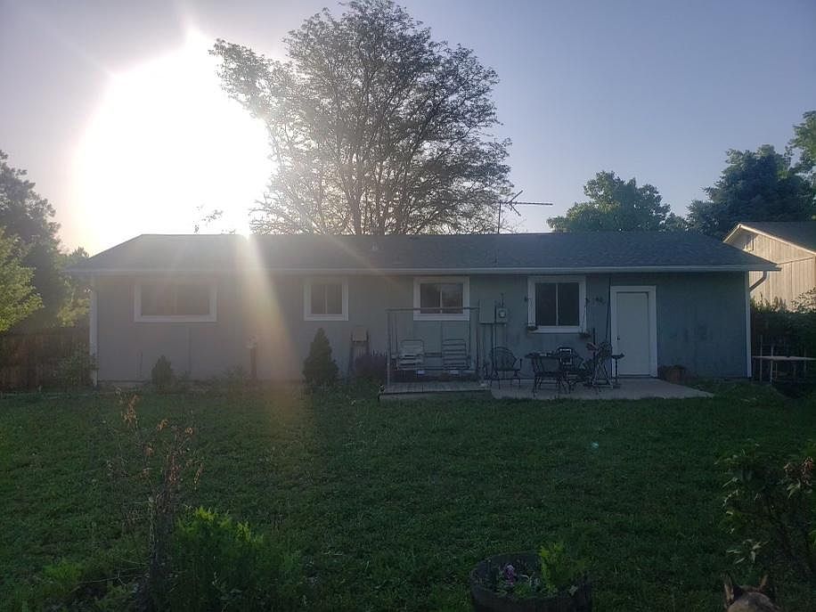 2nd image of 9195 Field St