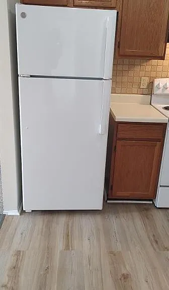490 Baldwin Ave #5 — Photo 15