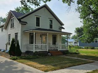 636 Kasan Ave, Volga, SD 57071