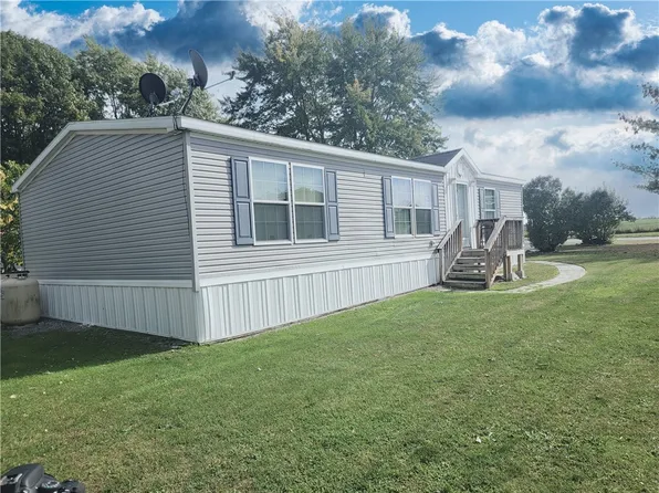 5 Birch Ln, Caledonia, NY 14423