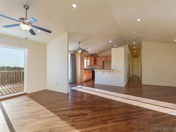 5th image of 1328 Riverwood Rd