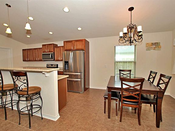 5th image of 4349 Village Oak Ln