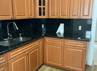 27 SW 55th Avenue Rd #F, Miami, FL 33134